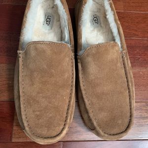 Men’s Ugg Moccasin